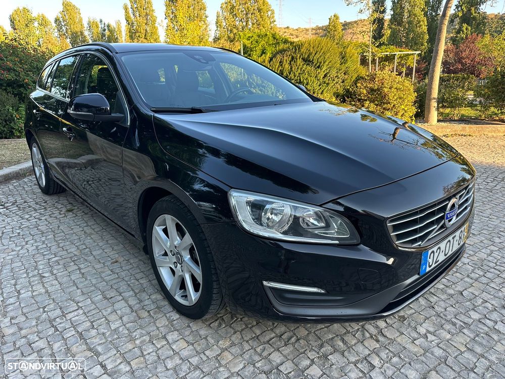 Volvo V60 1.6 D2 Momentum Eco Powershift - 9
