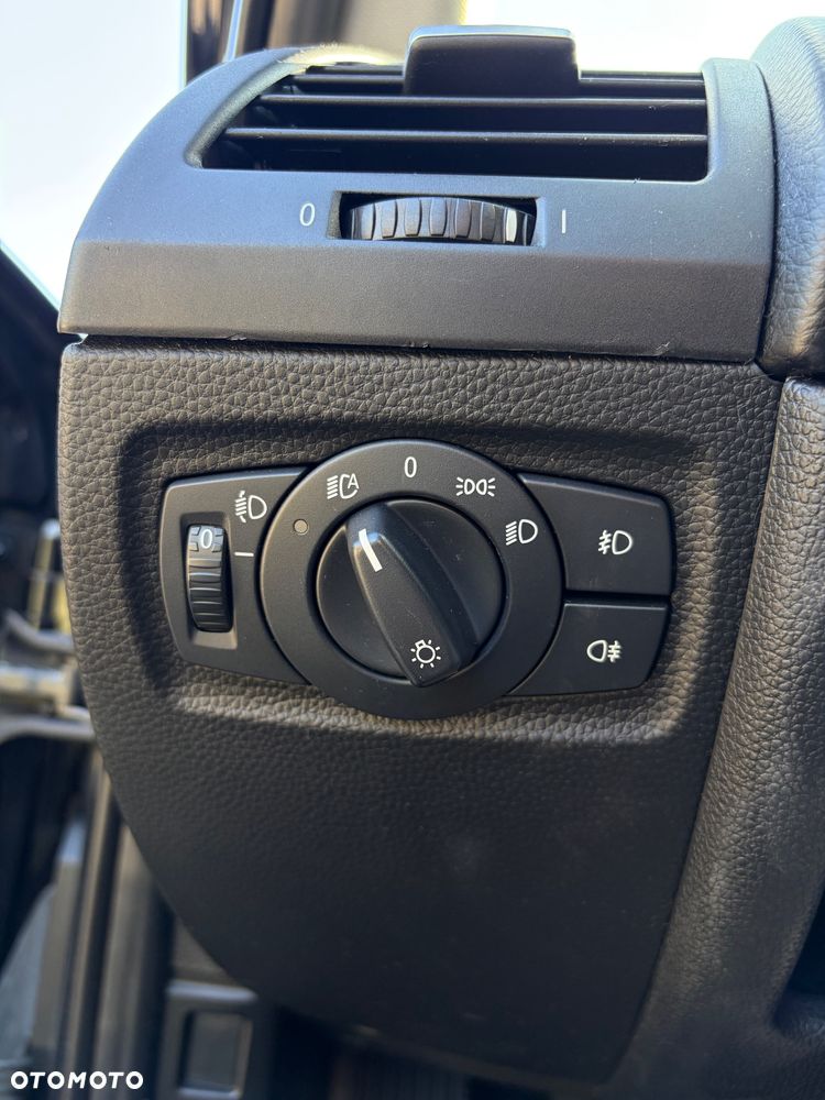 BMW Seria 1 118d - 12