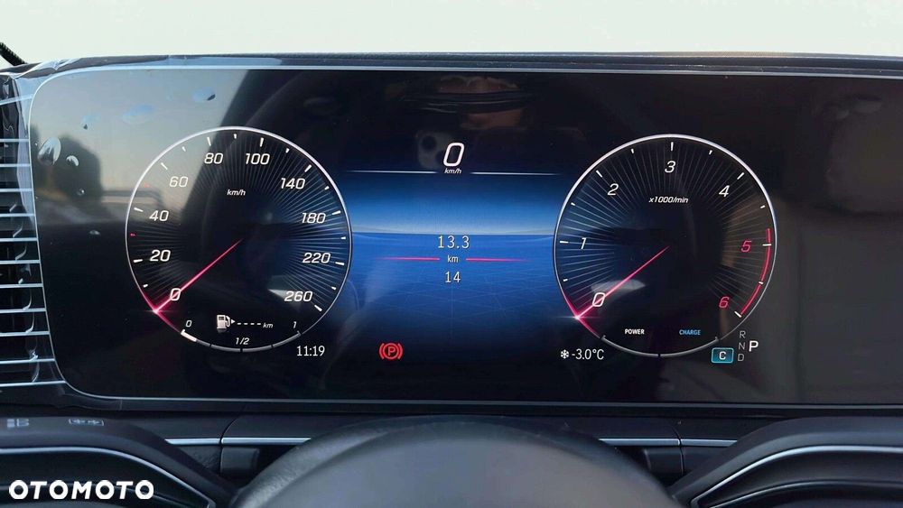 Mercedes-Benz GLE - 12