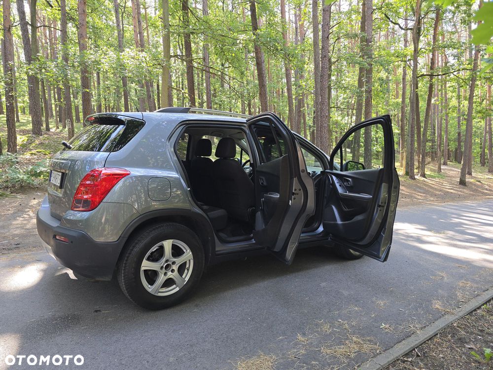 Chevrolet Trax 1.6 LS - 16