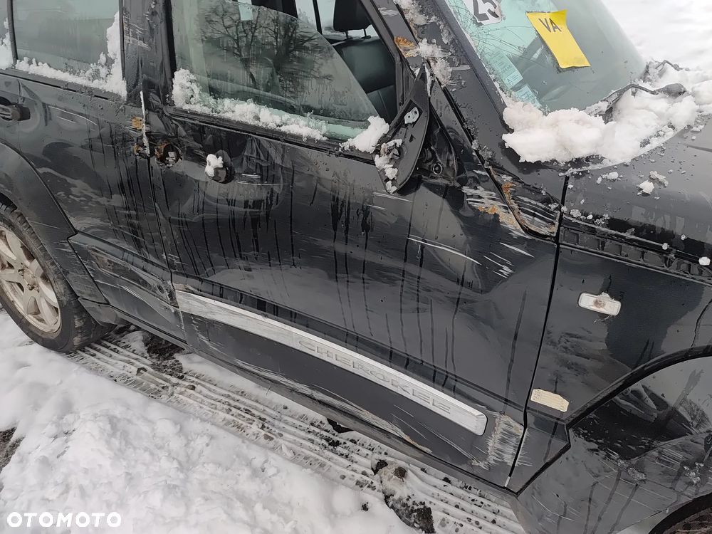 Jeep Cherokee 2.8 CRD Limited - 8