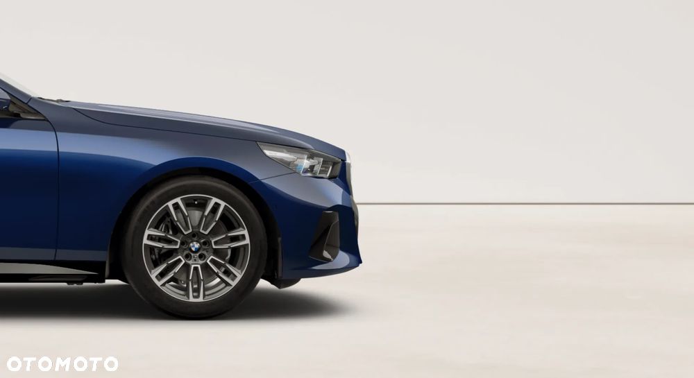 BMW Seria 5 540d xDrive mHEV M Sport - 5