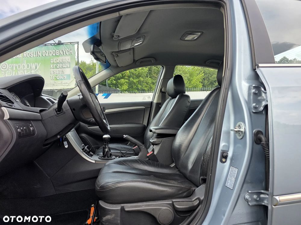 Hyundai Sonata 2.0 GLS - 8