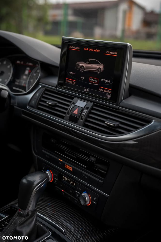 Audi S6 Limousine - 13