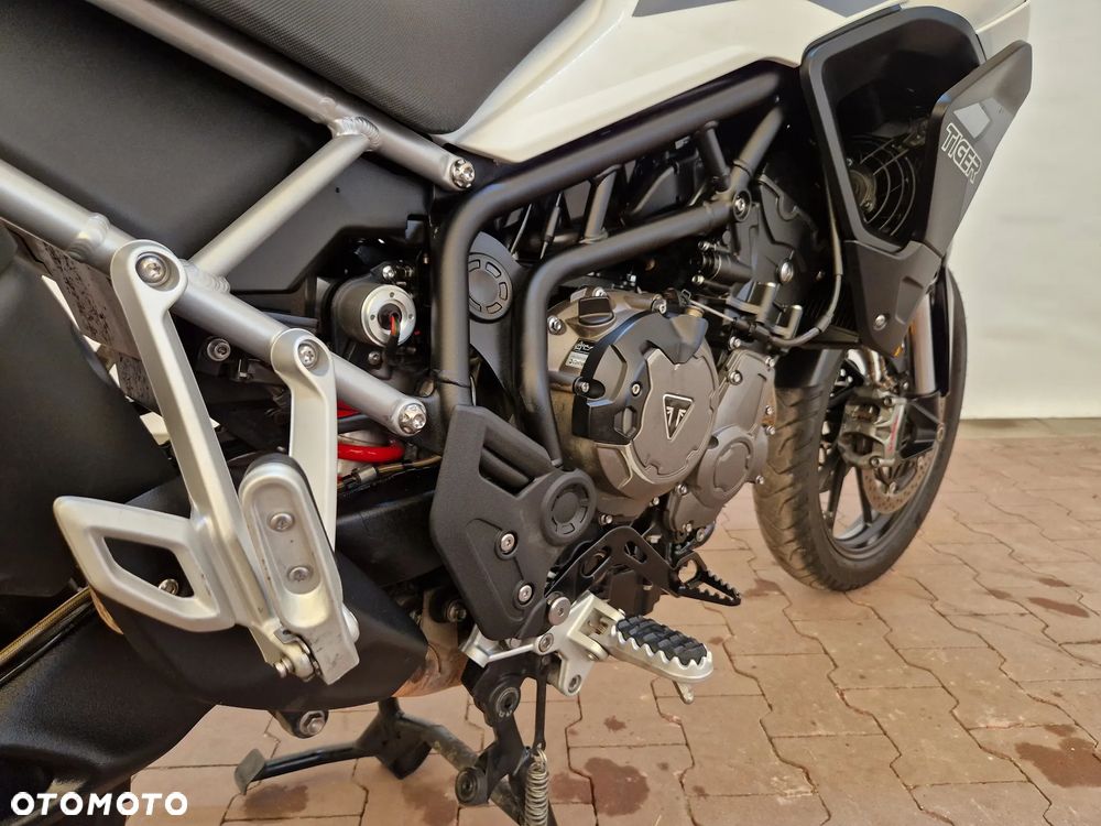 Triumph Tiger - 23