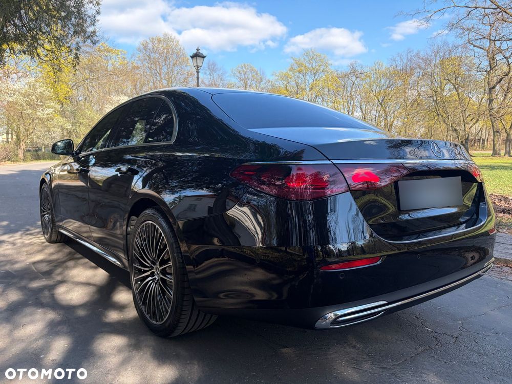 Mercedes-Benz Klasa E 220 d mHEV 4-Matic Exclusive 9G-Tronic - 5