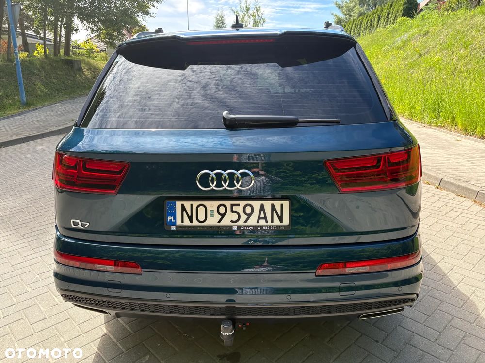 Audi Q7 - 7