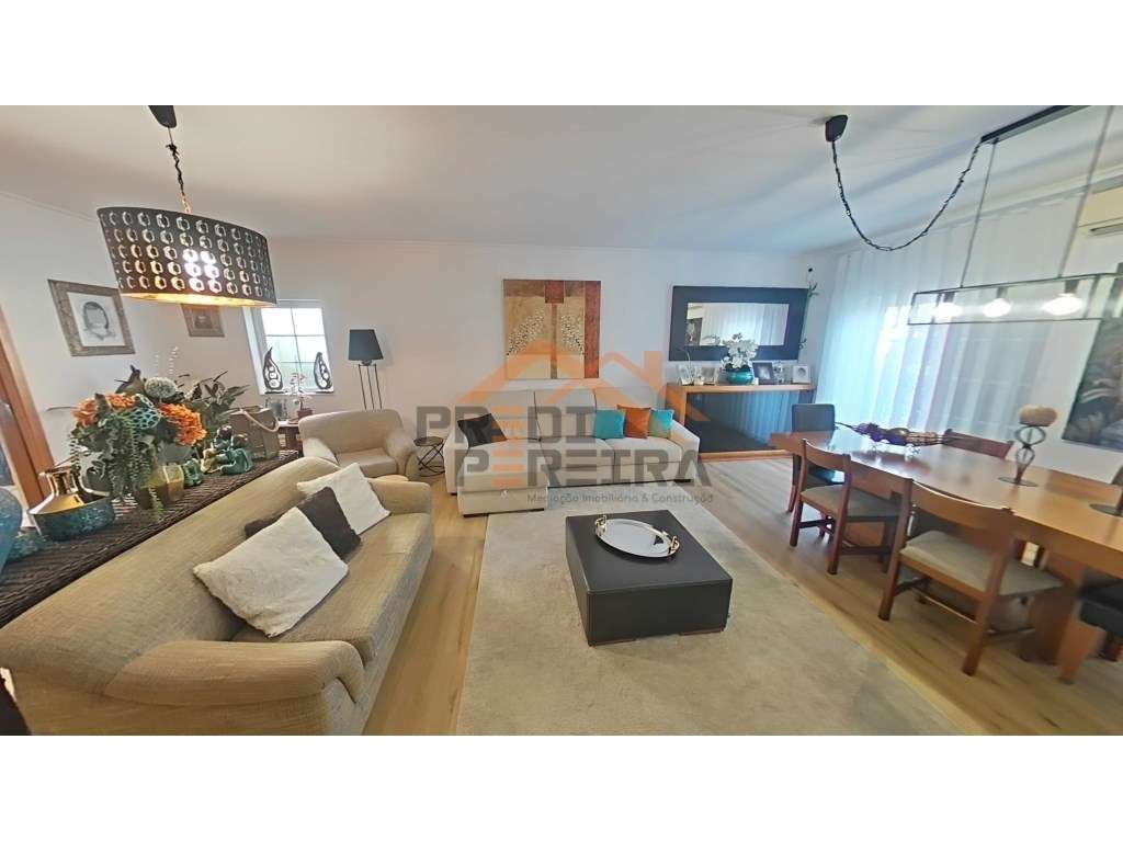 Reservado!
Exclusivo Predipereira | 
Moradia T3 com jacuzzi, terr... - Grande imagem: 3/49