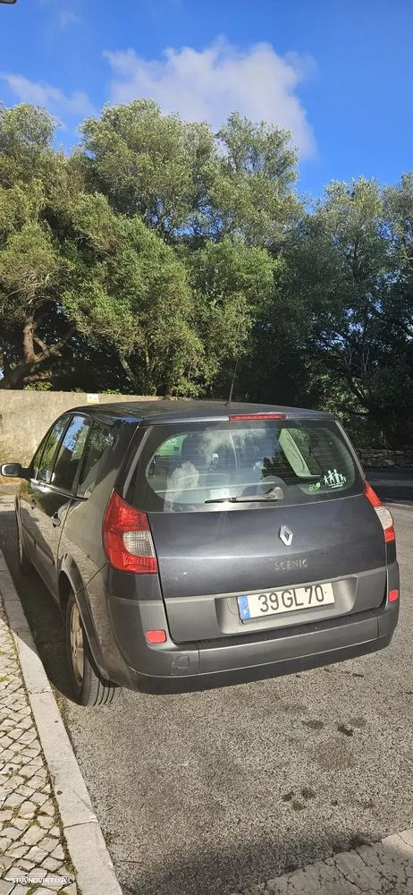 Renault Grand Scénic 1.5 dCi S 7L. - 4