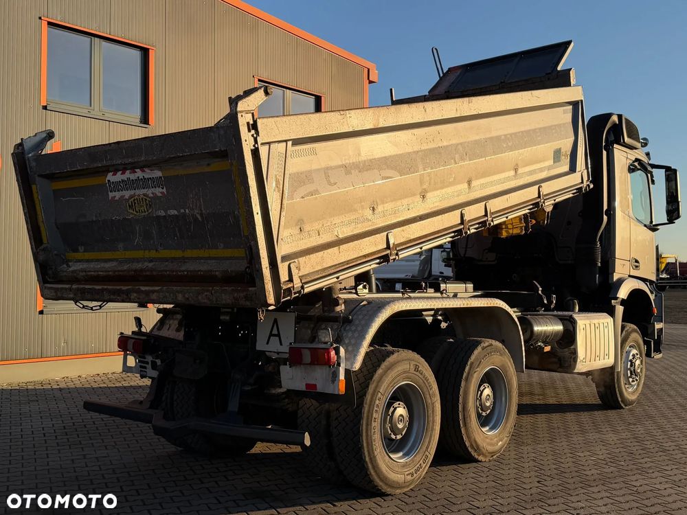 Mercedes-Benz AROCS 3345 6x6 WYWROTKA TRÓJSTRONNA Z BORDMATIKIEM - 11