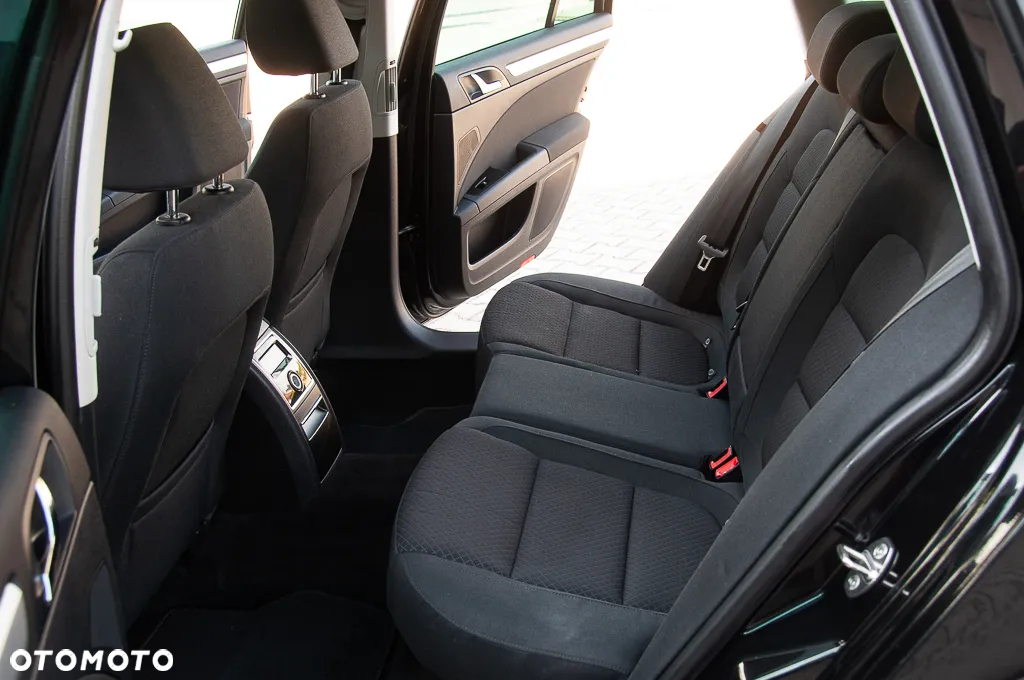 Skoda Superb 2.0 TDI Exclusive - 27