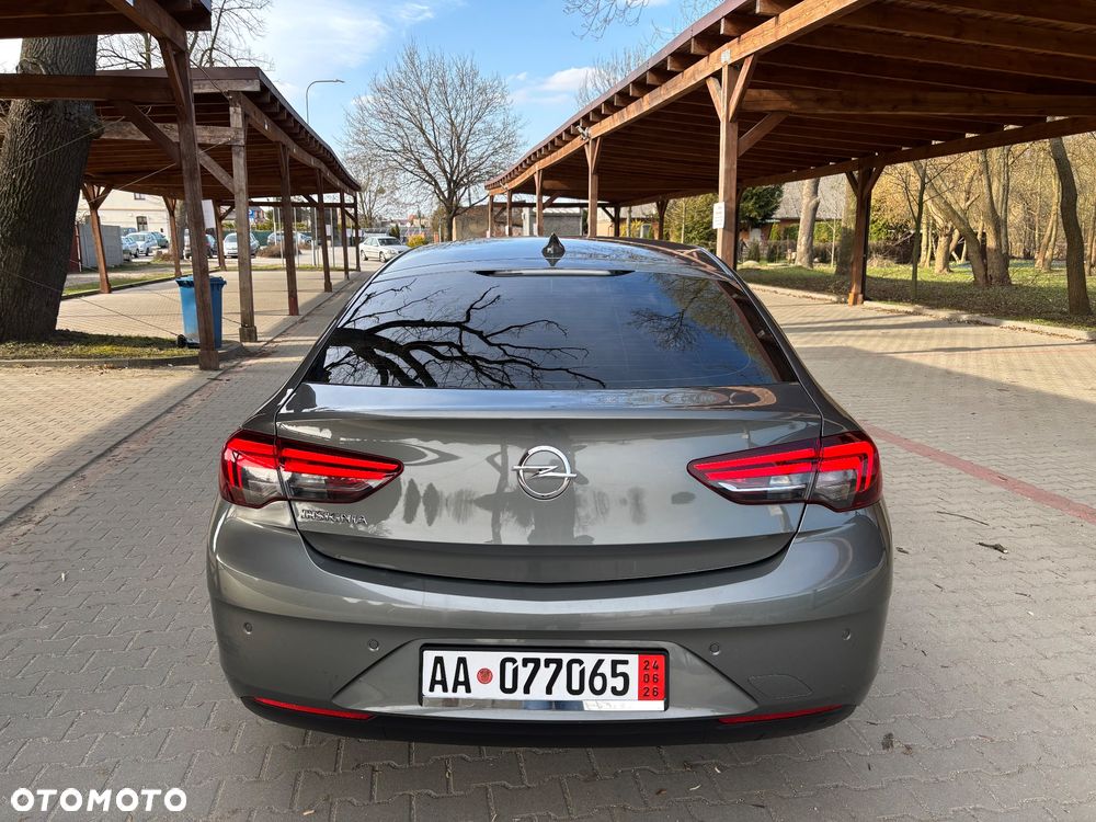 Opel Insignia 1.6 (118g) Business Innovation - 8