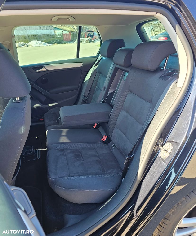 Volkswagen Golf 2.0 TDI Highline - 9