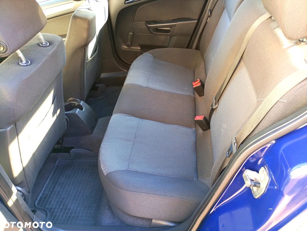 Opel Astra 1.6 Enjoy - 9