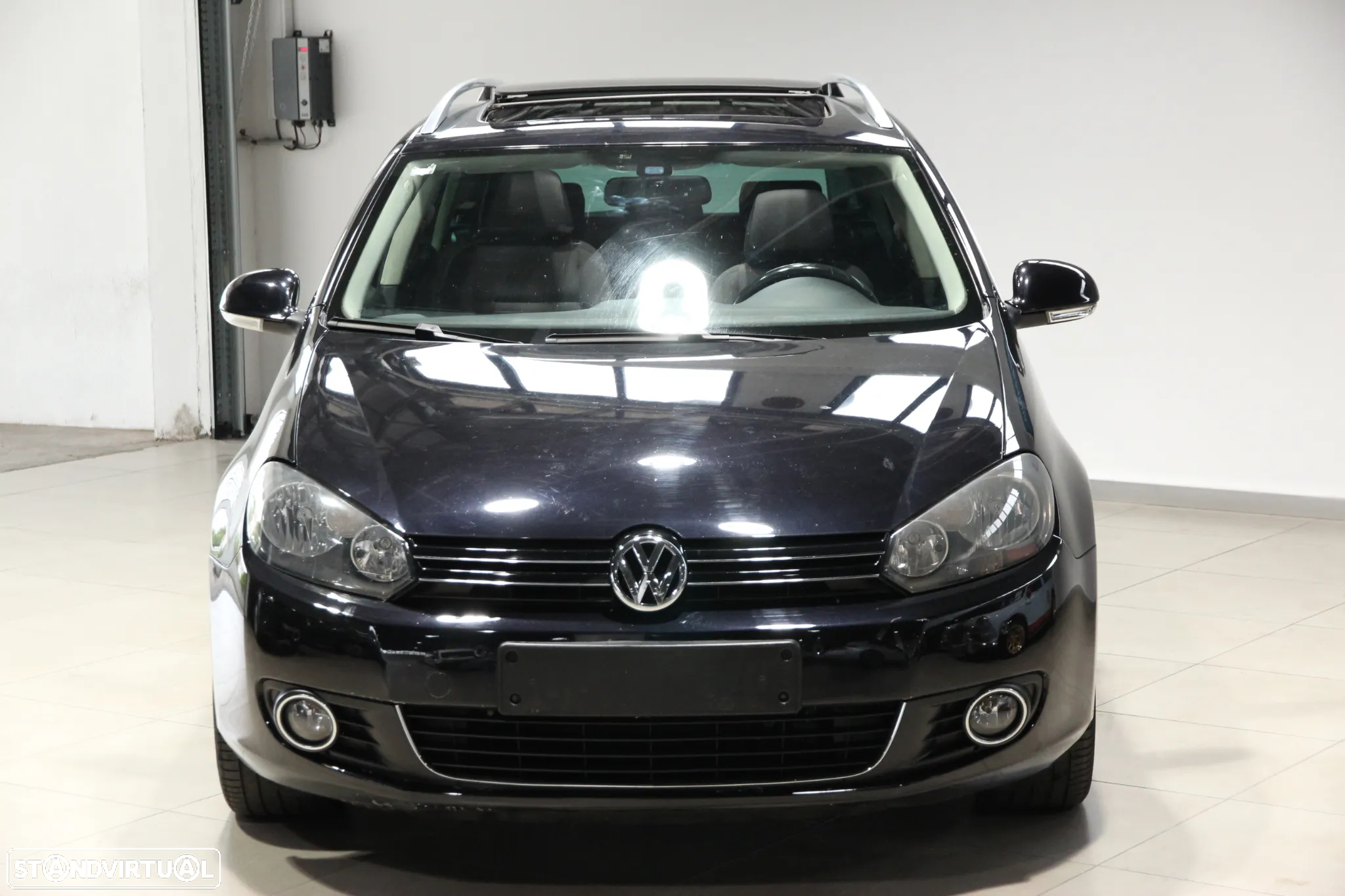 VW Golf Variant 1.6 TDi Highline DSG - 2