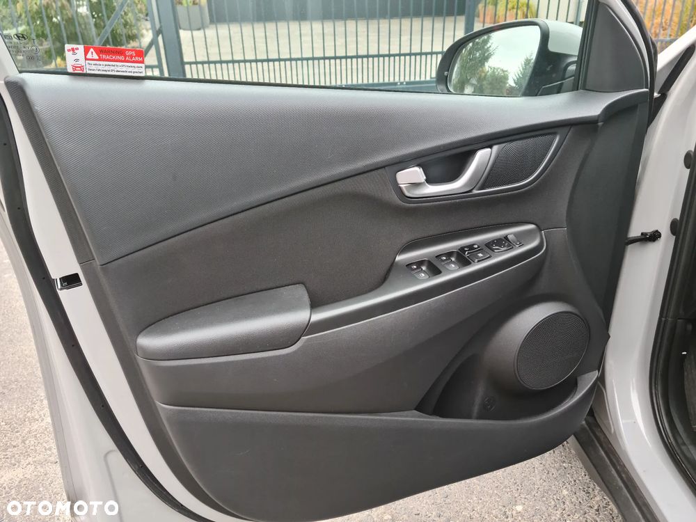 Hyundai Kona - 27