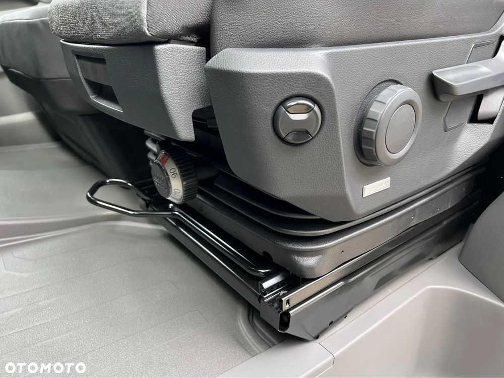 Volkswagen Crafter - 15