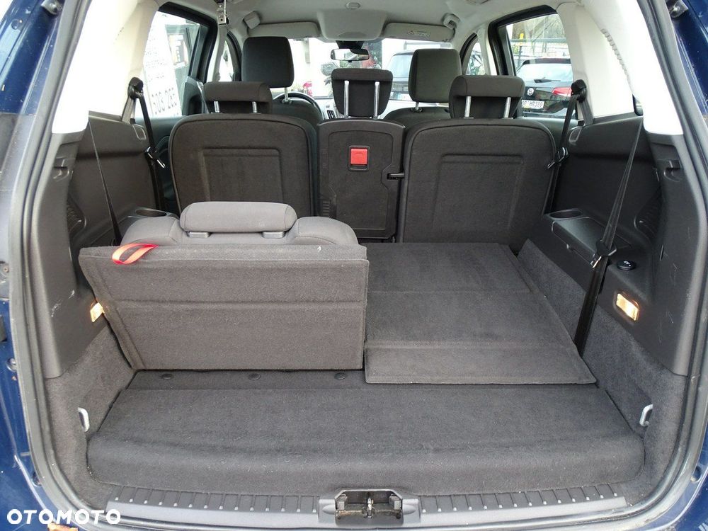 Ford Grand C-MAX - 29