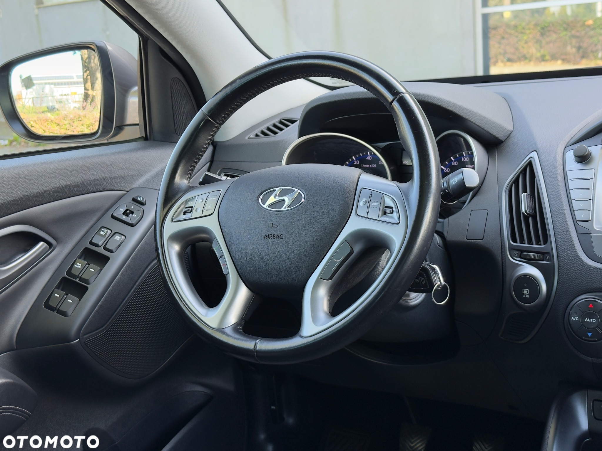 Hyundai ix35 1.6 2WD blue Style - 11