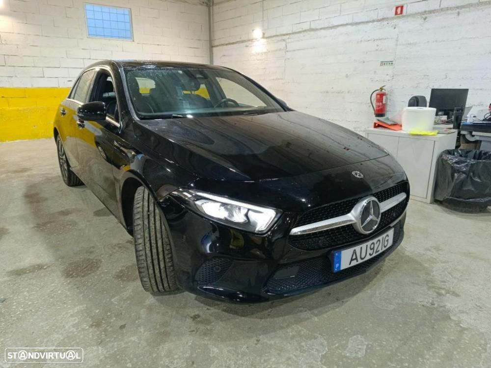 Mercedes-Benz A 250 e Style Plus - 2
