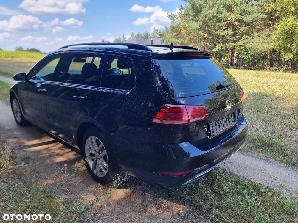 Volkswagen Golf - 12