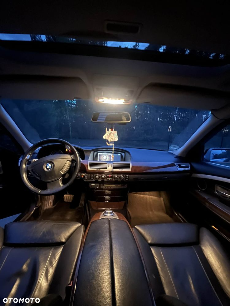 BMW Seria 7 730d - 11
