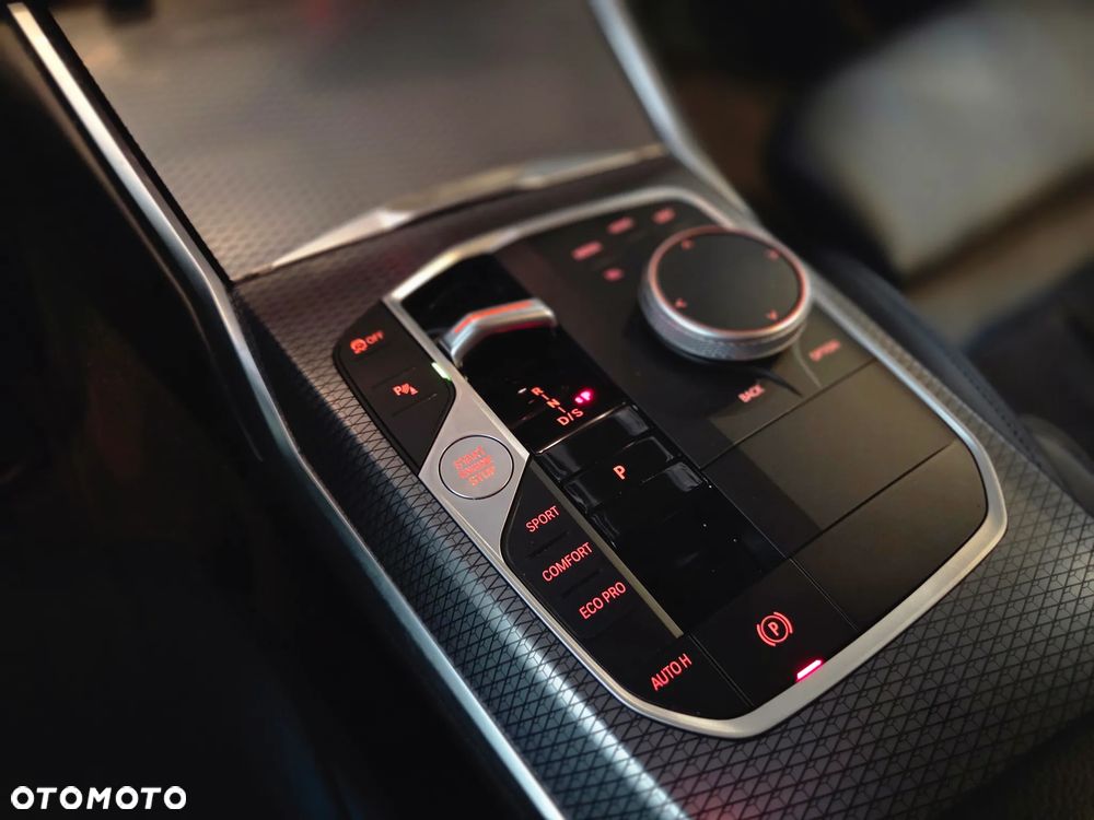 BMW Seria 3 - 17