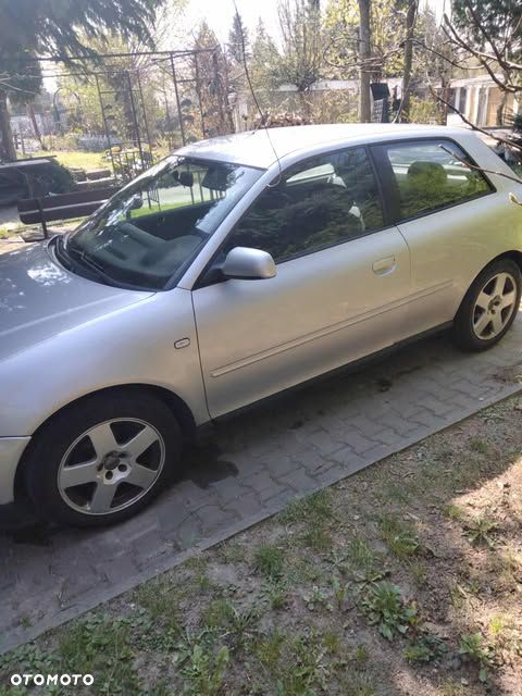 Audi A3 3-drzwiowe 1.6 Ambition - 2