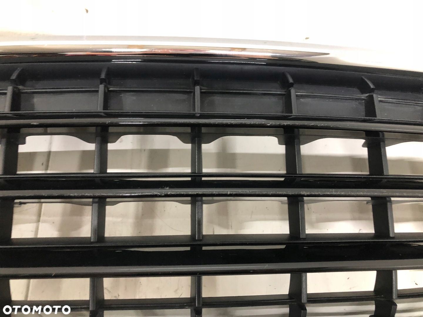 MINI COOPER COUNTRYMAN ON R60 11-13 GRILL ATRAPA - 4