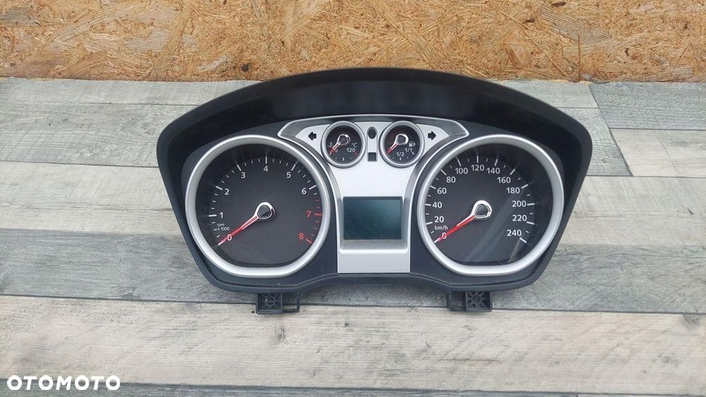 LICZNIK ZEGARY BENZYNA FORD FOCUS MK2 LIFT II 8V4T-10849-EK - 1