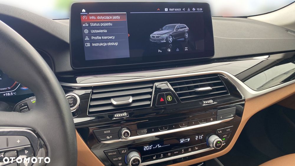 BMW Seria 5 520d xDrive - 19