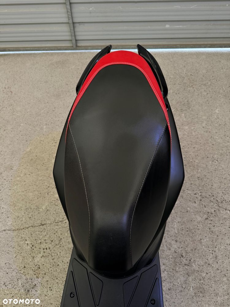 Aprilia SR - 17