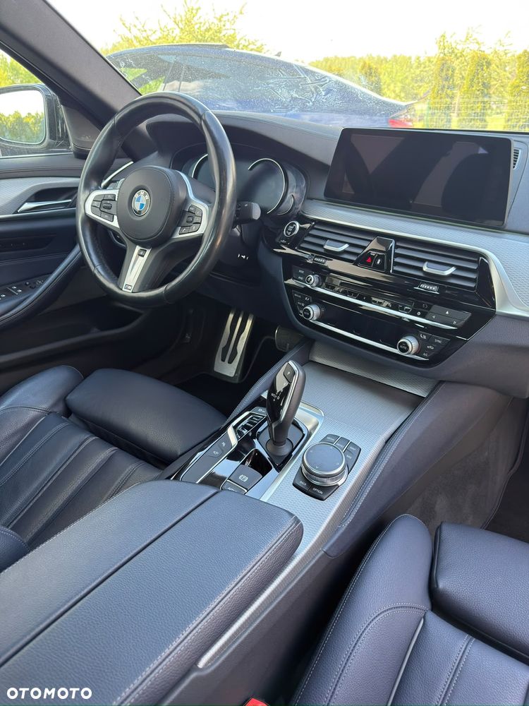 BMW Seria 5 - 36