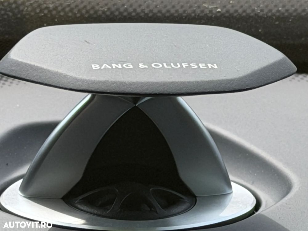 Lamborghini URUS - 19
