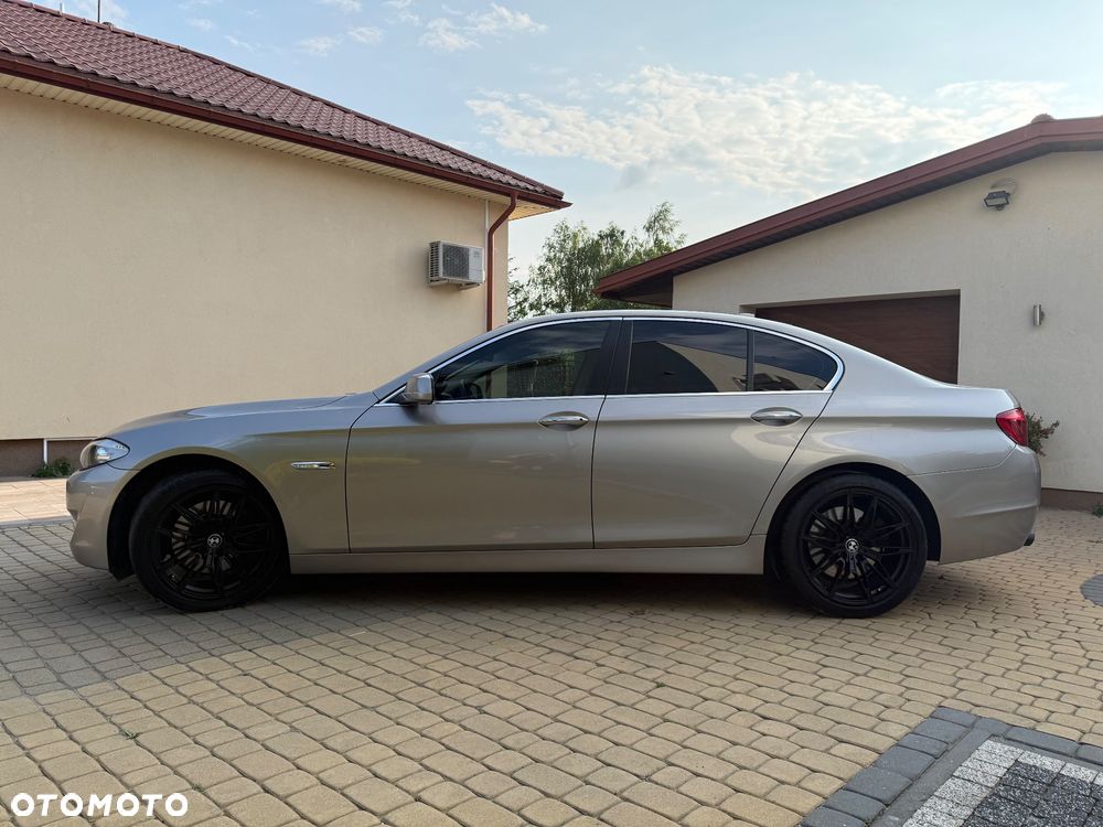 BMW Seria 5 530d - 7