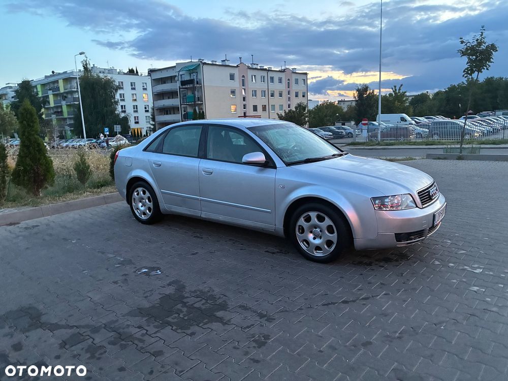 Audi A4 ver-1-6 - 8