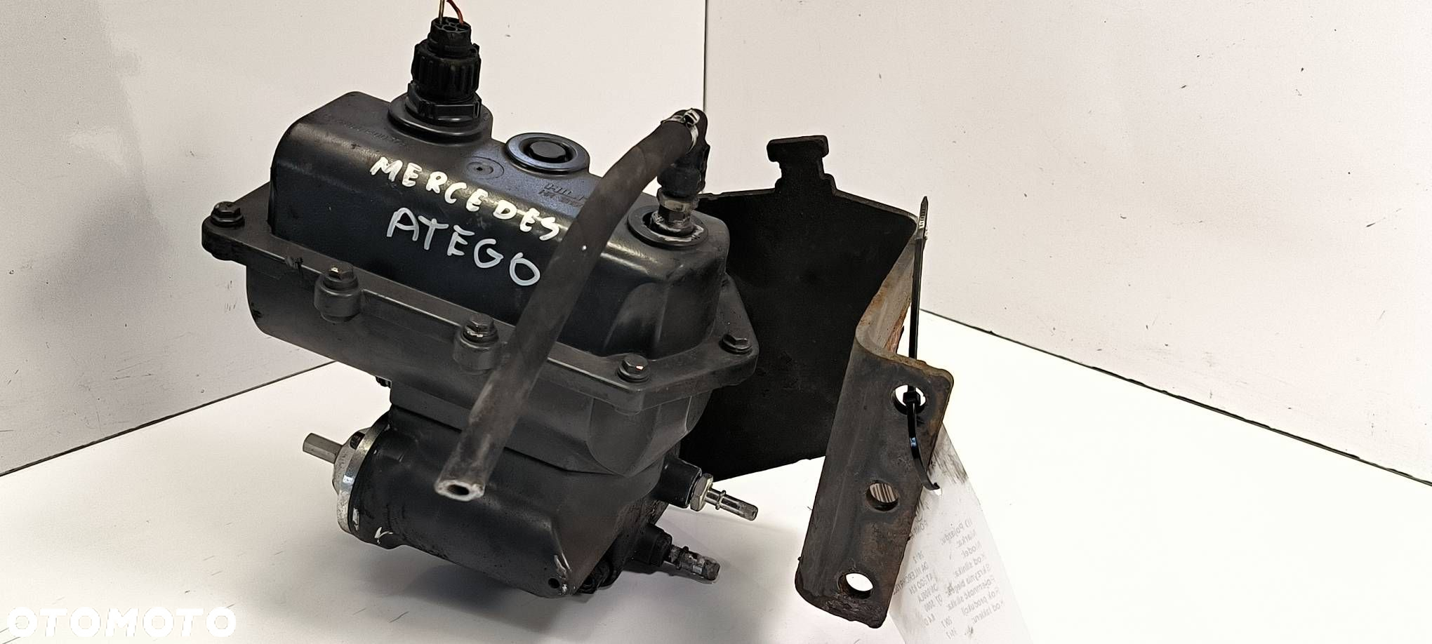 POMPA ADBLUE DAIMLERCHRYSLER ATEGO 824 A0001400578 - 2