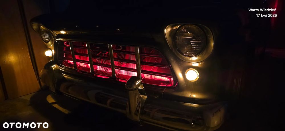 Chevrolet Apache - 35