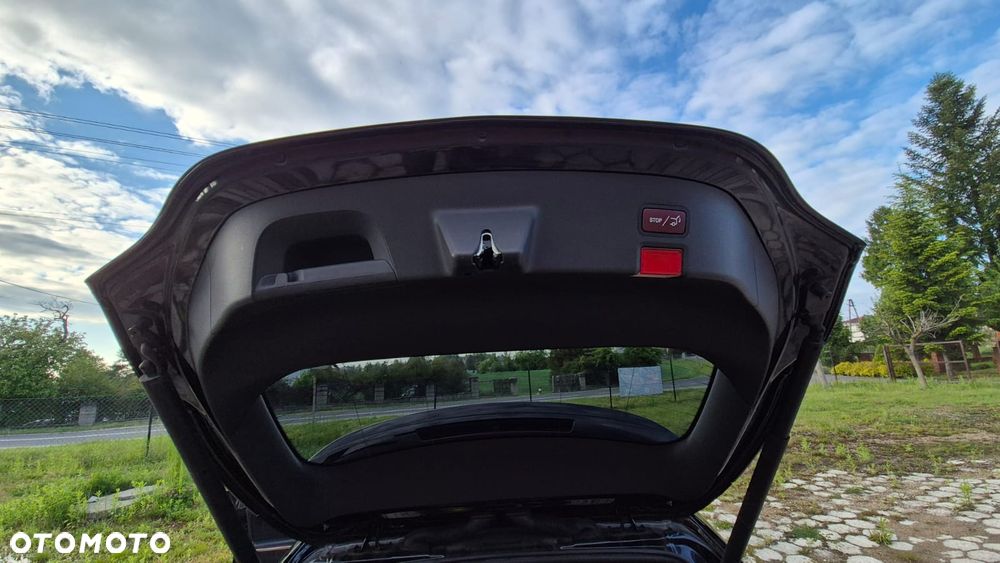 Mercedes-Benz CLA 250 4Matic 7G-DCT Sport - 14