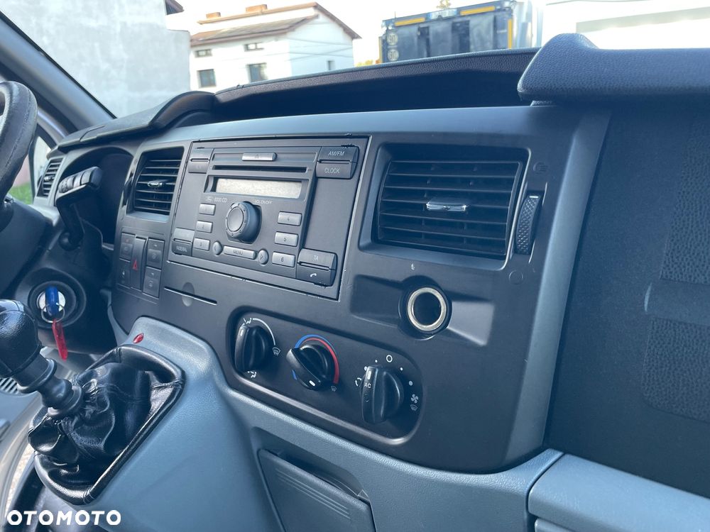 Ford Transit - 34