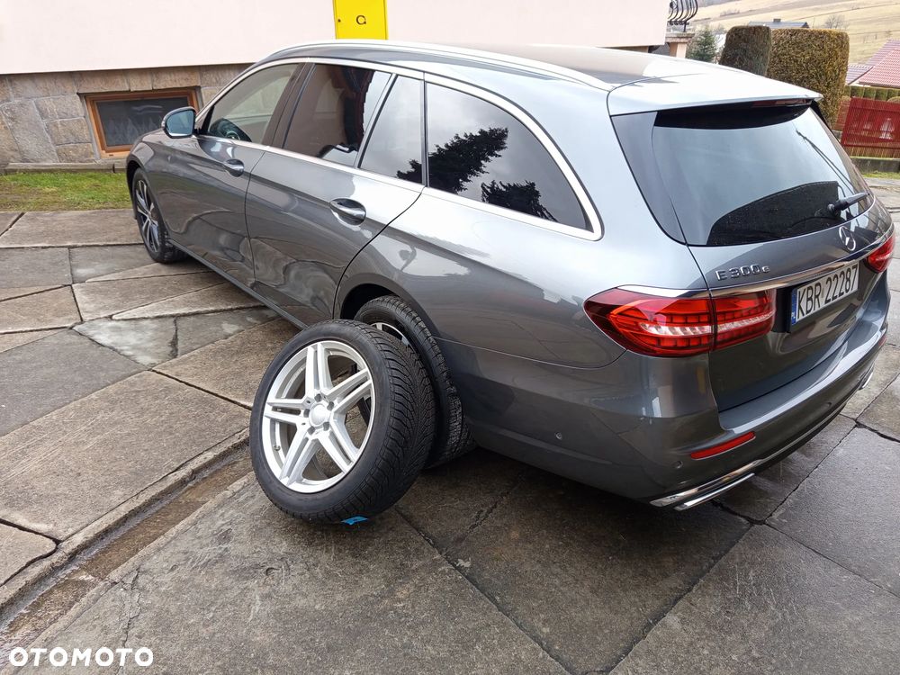 Mercedes-Benz Klasa E - 14