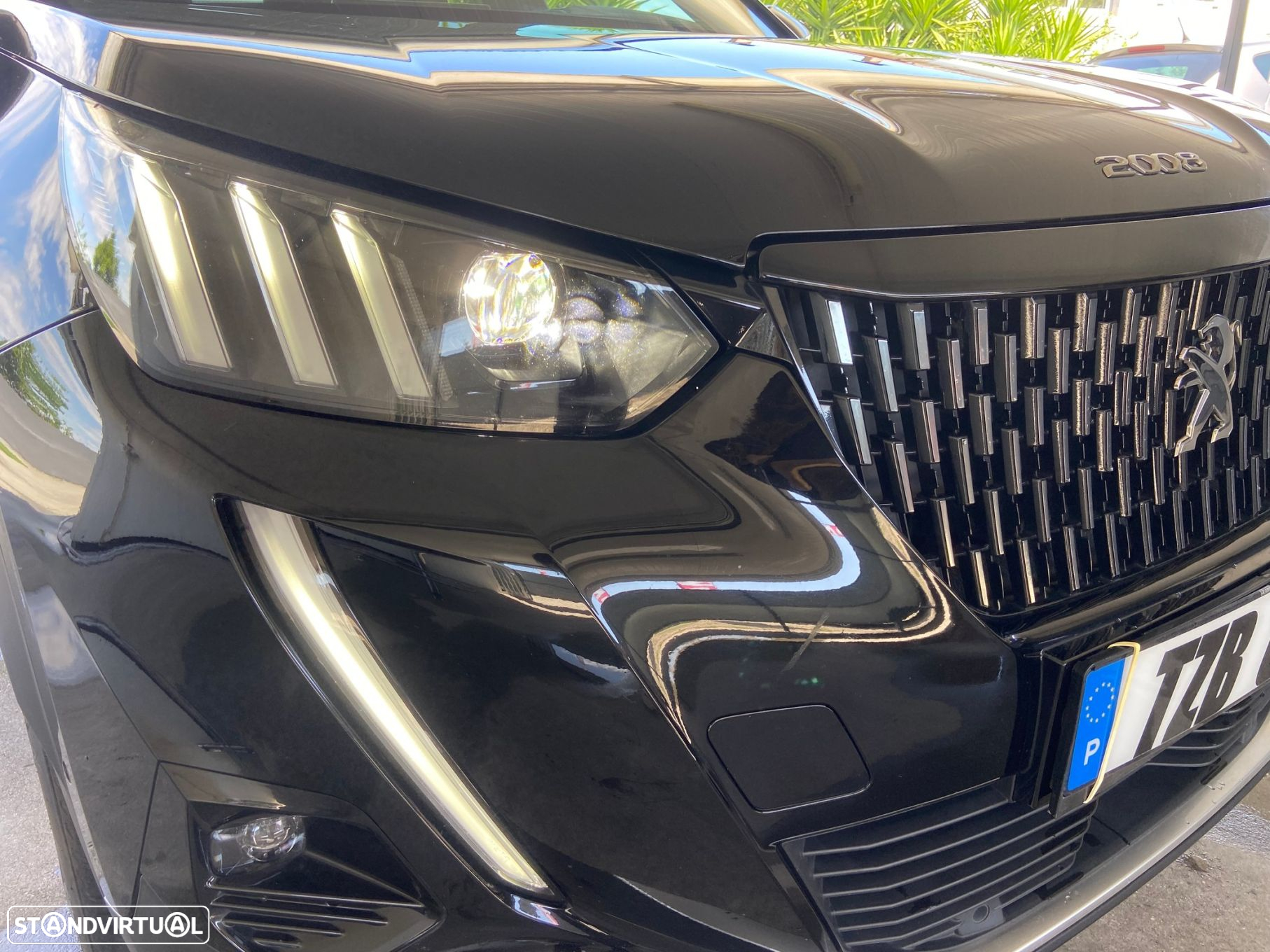 Peugeot 2008 1.2 PureTech GT Pack EAT8 - 28