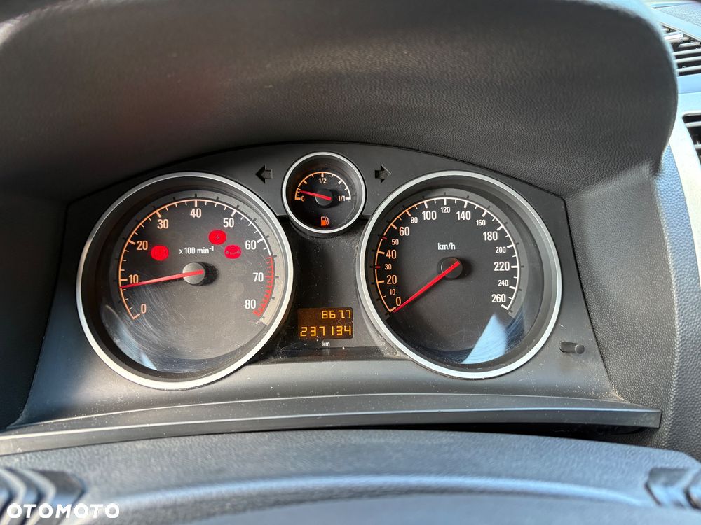 Opel Zafira 1.6 Cosmo - 19