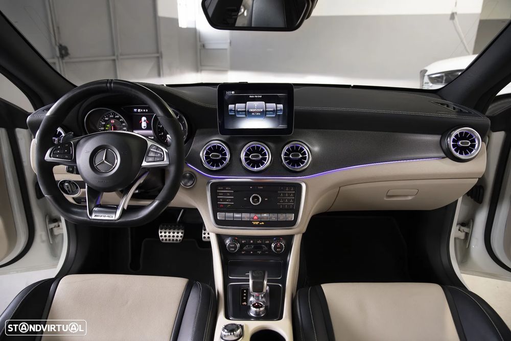 Mercedes-Benz CLA 45 AMG 4Matic Speedshift DCT 7G Night Edition - 37