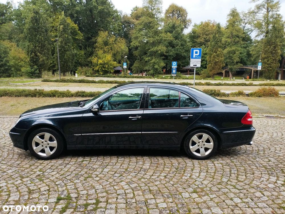 Mercedes-Benz Klasa E 200 Kompressor Avantgarde Sport Edition - 19