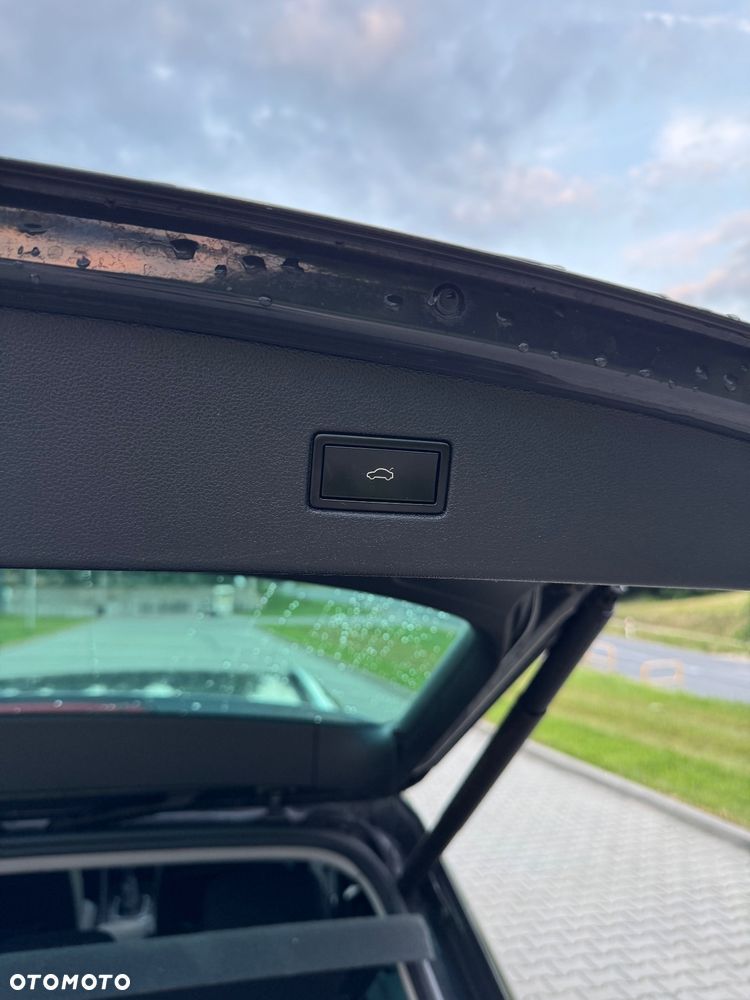 Volkswagen Tiguan 1.5 TSI EVO Trendline - 12