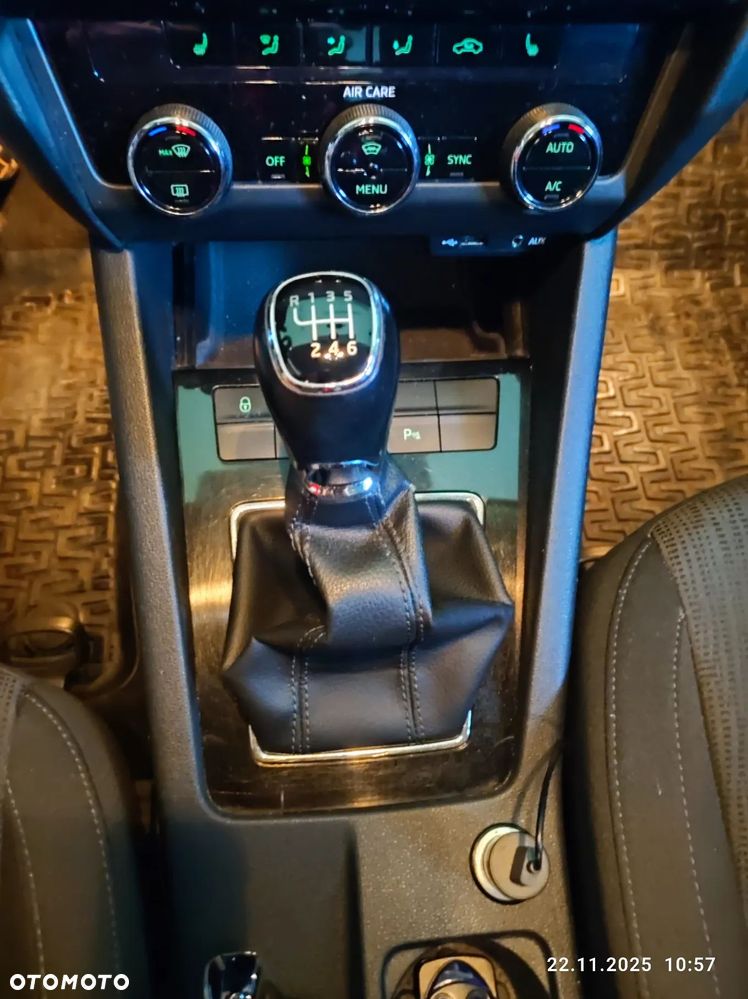 Skoda Octavia 1.4 TSI (Green tec) Style - 19