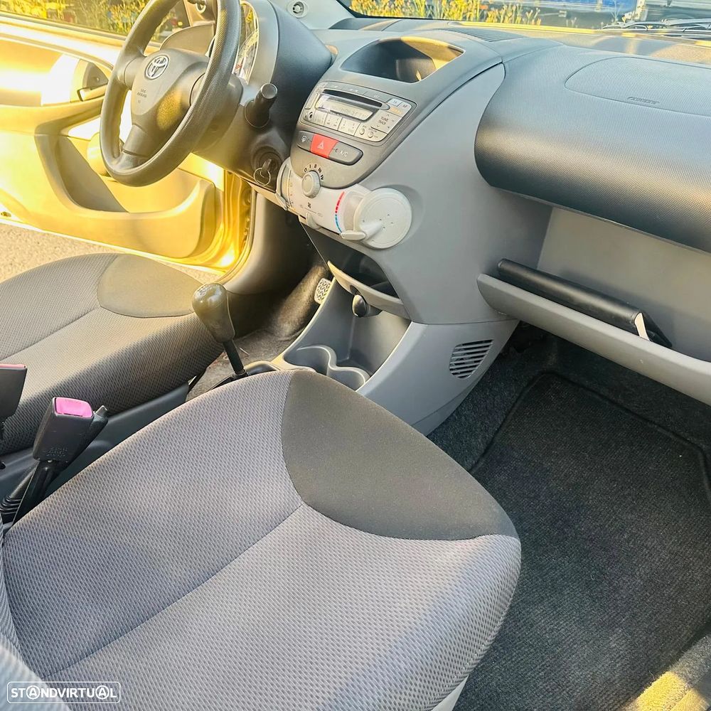 Toyota Aygo - 9