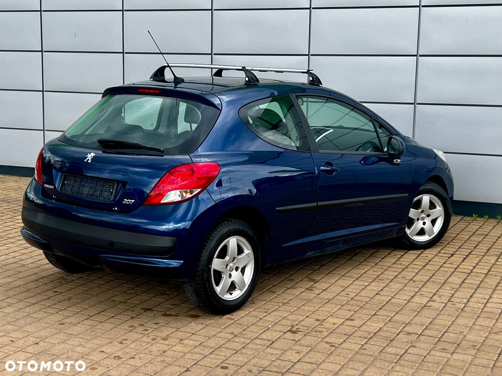 Peugeot 207 1.4 16V Trendy - 9