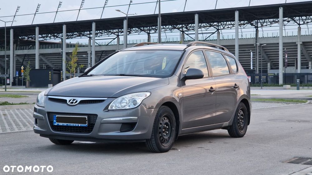 Hyundai i30 1.6 Classic + - 1